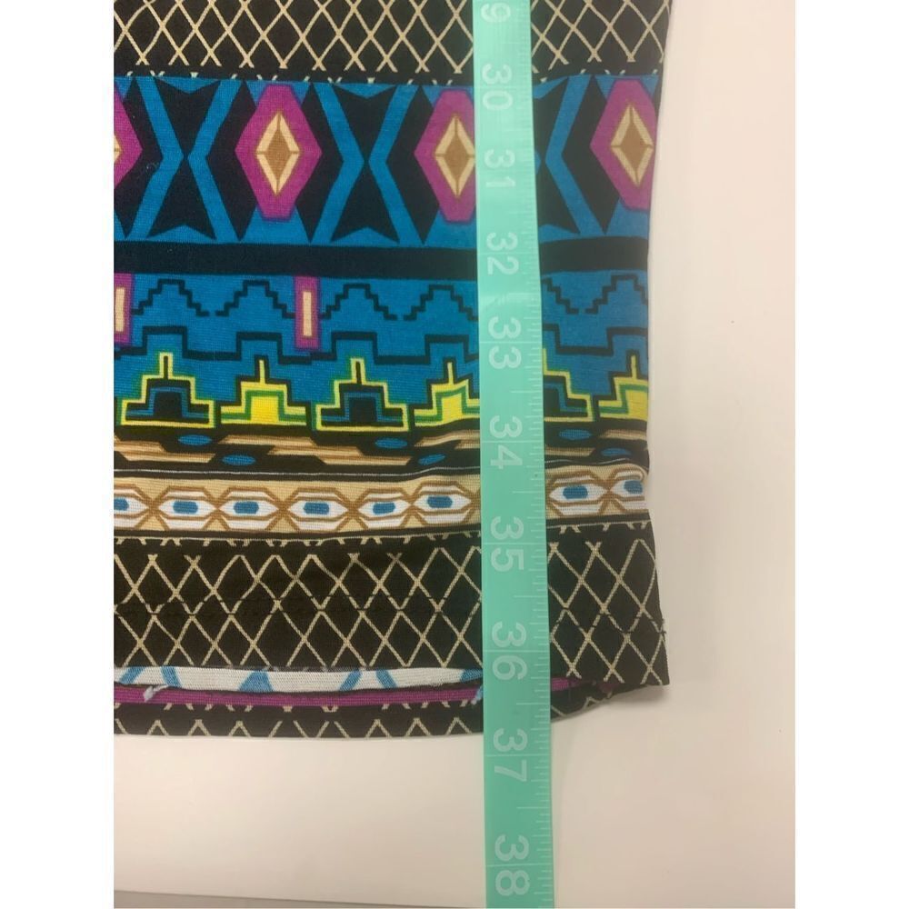 Sleeveless Patterned Dress - Picture 10 of 10